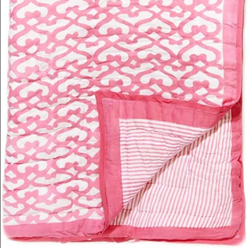 Roberta Roller Rabbit Quilt